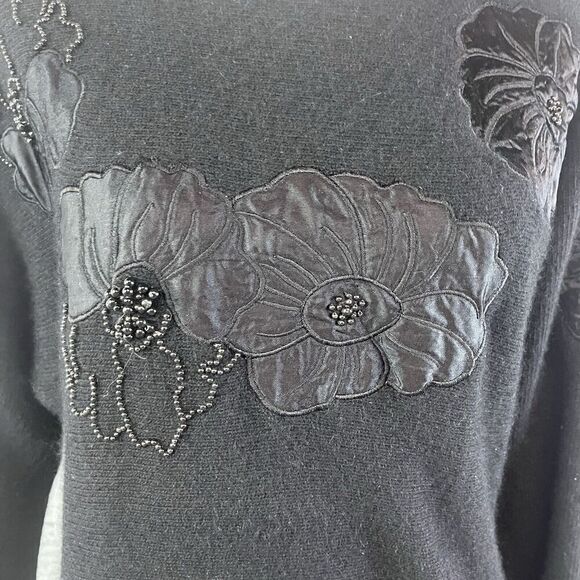 Vintage Lindsey Blake Sweater sz Medium Black Wool Angora Rabbit Floral Beading - Picture 4 of 11
